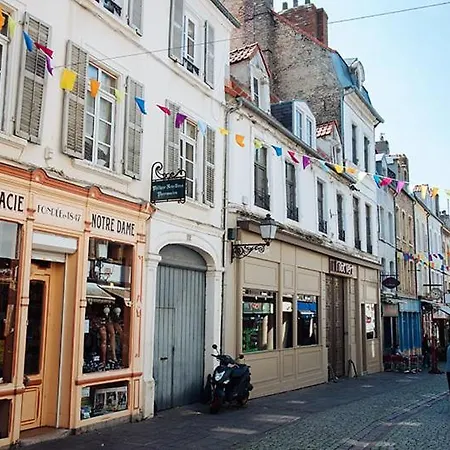 N°5 Boston Conciergerie Leroy *